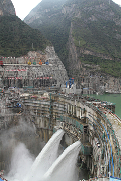 画画的Feng子采集到O场景——水