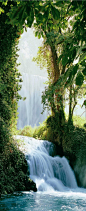 萨拉戈萨瀑布，位于比利牛斯山脉的瀑布