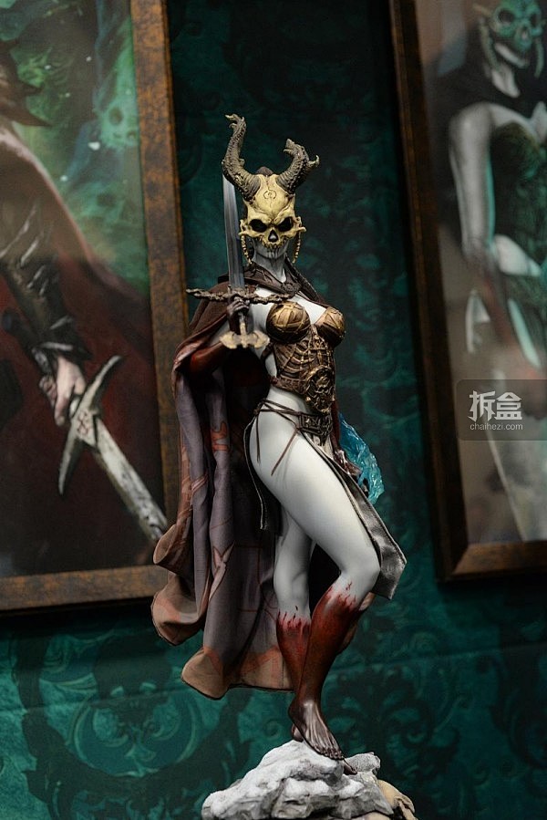 2015SDCC-sideshow-HT...