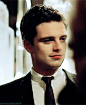 #Sebastian Stan# 这组。。。实在。。。太好看了。。。 没得看只能看小王子惹。。。#gif# 图 via @小穎Love戰車-萌KAKA