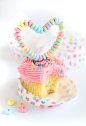 Yellow Cupcakes with Vanilla Buttercream and DIY Candy Heart Toppers : Yellow Cupcakes with Vanilla Buttercream Recipe