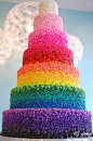 巨型彩虹蛋糕，非一般的美妙。