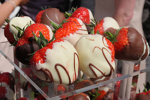 在甜点里，草莓一直是不可或缺配角，现在也...