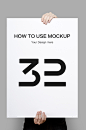 时尚手持纸张展示样机素材 Mockup 智能贴图 平面海报展示提案 Vol.32