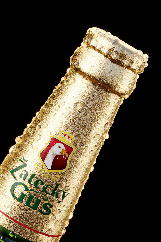 3D beer bottle CGI v...