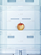 冰箱里的红苹果