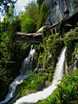瀑布走道，聖貝爾多斯石窟，瑞士。 #瀑布#