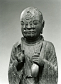 japaneseaesthetics:

Hoshi-wajo standing wooden statue. 11th century, Japan
