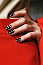 Kate Spade - Polka dots nail art - Fall 2012