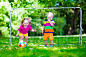http://sc.68design.net/tk/47160.html
玩足球的儿童（1900x1267）