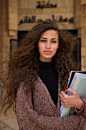 拉姆安拉，巴勒斯坦。她的名字叫Amal，阿拉伯语中的‘希望’。她是一名大学生。