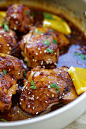 Honey Orange Chicken - skillet chicken with savory, sweet and tangy honey orange sauce. Easy recipe, takes 20 mins, great for dinner! | rasamalaysia.com