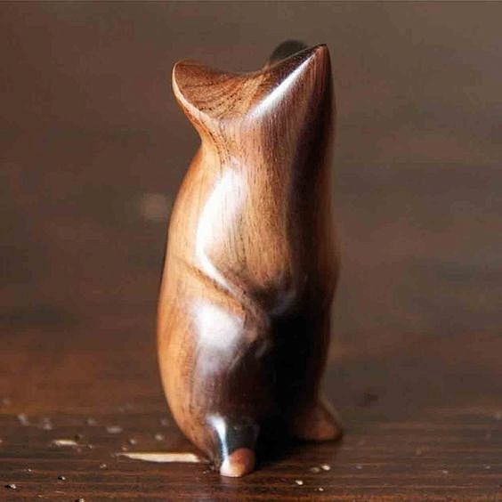 极简风格的小动物木雕 | 来自法国艺术家...