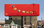 麦当劳“日晷”
李奥贝纳广告公司在2006年为芝加哥快餐巨头麦当劳做的创意广告牌“日晷”：在屋顶上设了一个时钟，每一个小时数字上放一个麦当劳食品，当时这个广告达到了最佳的宣传效果。