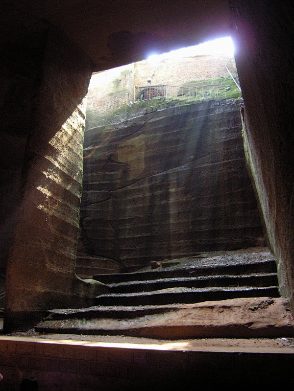 浙江龙游石窟，是我国古代最高水平的地下人...