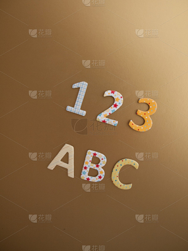 学校,开端,英文字母b,字母,字母表次序,小学,数,数字1,2015年,英文字母a