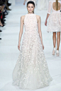 Elie Saab 2012 的高级礼服定制

时尚导购：
http://doudou.daishudian.com  
http://yukywong.daishudian.com  #婚纱#

袋鼠店(v.daishudian.com)