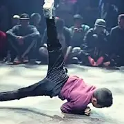 街舞强团JuBaFilms最新视频,少年b boys精彩炫舞秒杀成年舞者_视频在线观看 - 56.com