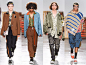 #K先生时装周笔记#Maison Mihara Yasuhiro S/S 2020 Paris
2020春夏巴黎男装周 | Maison Mihara Yasuhiro
似是而非的叠穿视觉效果，其实得益于三原康裕对服装结构和剪裁的精妙组合。日本设计师们总是善于在细节上花心思，发掘出更多趣味。 ​​​​