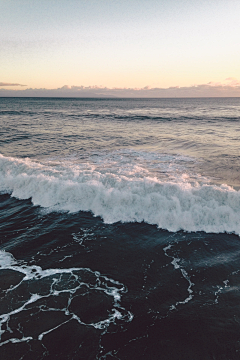 半盏清酒醉浮生°采集到海浪