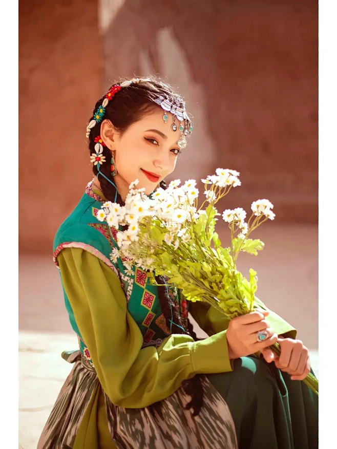 喀什旅拍｜新疆的民族服装到底有多美