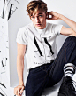  Lucky Blue Smith和姐姐Pyper America Smith共同出镜Armani Exchange 2019秋冬广告大片

摄影师：Giulio Rustichelli ​​​​