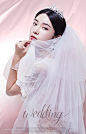 新娘唯美礼服婚纱公主鲜花主题海报