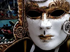 #实物参考#一些威尼斯面具，画一些神秘人物的时候是可以用用的哦