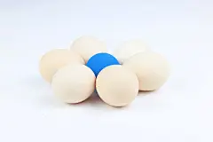 白色，鸡蛋，蛋壳，蛋白质，新鲜鸡蛋，复活节，营养，早餐，易碎，水煮蛋，蛋黄，食物，美食，彩蛋，易碎，健康，818A6556 – 饿狐背景网站-微距高清设计素材免费图片下载海报壁纸摄影背景素材，背景图，背景墙，背景板，背景图片，背景纹理，背景板设计，背景材质，背景大图