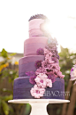 紫色主题婚礼蛋糕