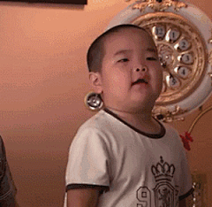 脑洞丨你被“谢飞机”表情包刷屏了么？