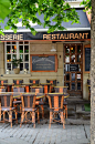 La Chaumière en l'Île.  rue Jean du Bellay. Île Saint-Louis.  Paris . France