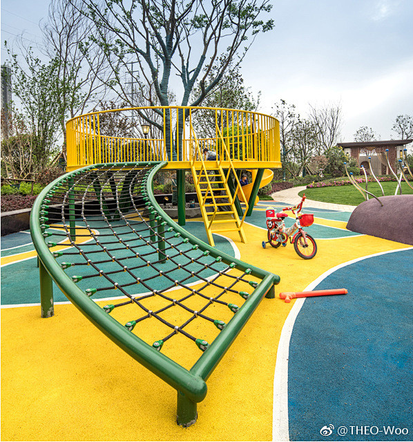 【幼稚園设计】

钱可以再挣，恋爱可以再...