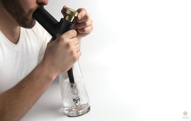 Aura Water Pipe - by...