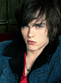 Nicholas Hoult
(born 7 December 1989)
(English actor)
----------------------------------
How I met him? : SKINS