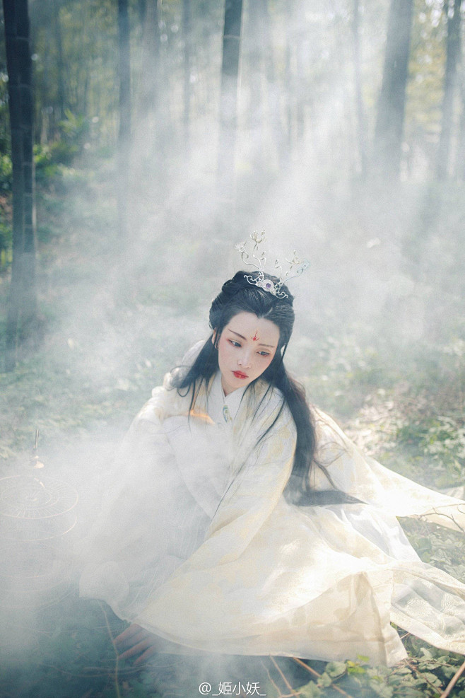 【搜神记·木生毕方】
  有鸟焉，其状如...