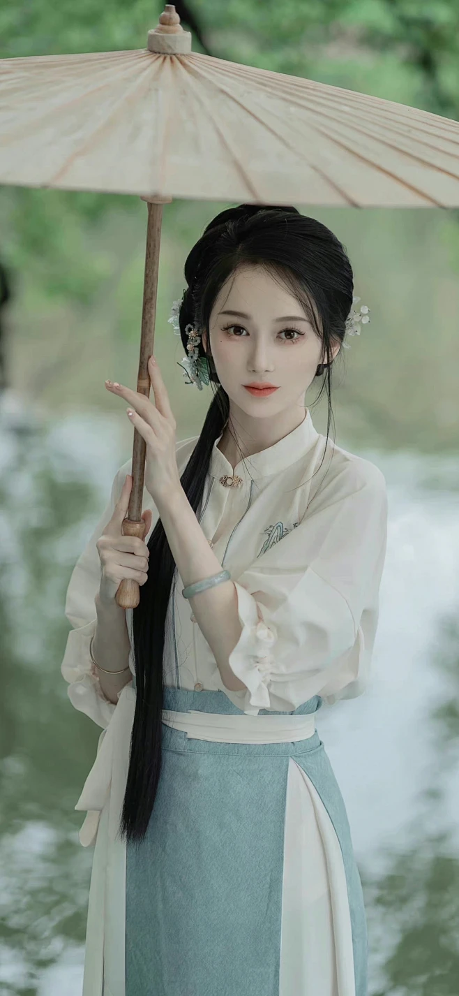 青凉伞上微微雨-花瓣网