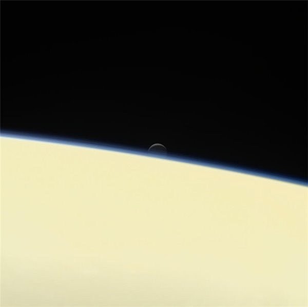 NASA公布卡西尼号2017年精品图片集...