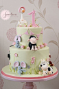 This is the cake I want when I have a baby shower. The theme is nursery rhymes, good for boy or girl.