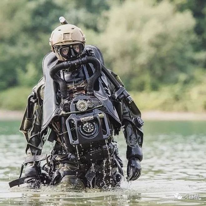 “kampfschwimmer gsg9...
