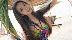 沙滩美女许文婷Regina桌面壁纸图片下载2