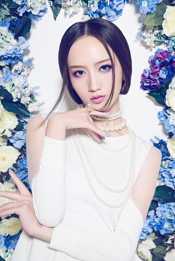 车展女神余陈秋子化妆造型