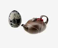 中国风陶器茶壶和陶埙高清素材 中国风 土陶 杯子 烧制 茶壶 陶制品 陶器 陶埙 陶瓷 免抠png 设计图片 免费下载