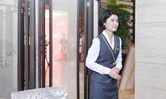 美貌与智慧并重的天才少年陈Xiao健采集到配图-迎宾-管家/停车/保安