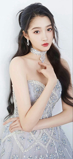 青橘好好的采集到美女