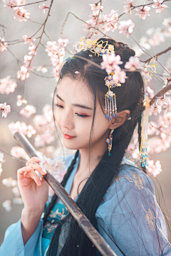 紫蒲苇采集到古风人物摄影
