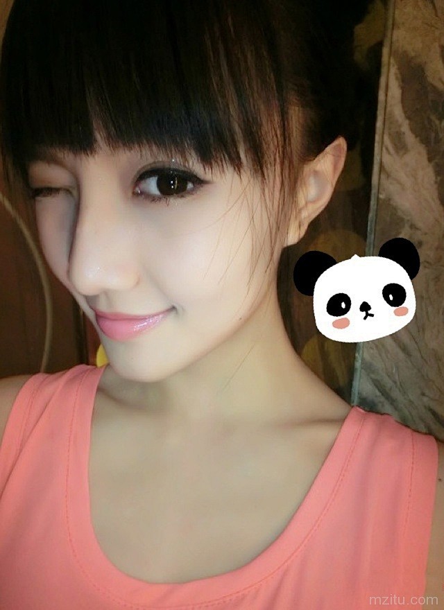 心动甜美妹子