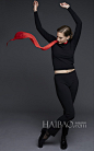 【图】新版“甜姐儿”？！奥黛丽·赫本孙女Emma Ferrer登上《Harper's Bazaar》九月刊封面，挑战赫本经典造型！