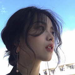 游玩的鱼采集到美女头像