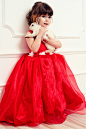 Darling Little Girl ~ Vogue Enfants